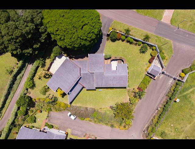 3 BEDROOM SECTIONAL TITLE FOR SALE IN WESTVILLE